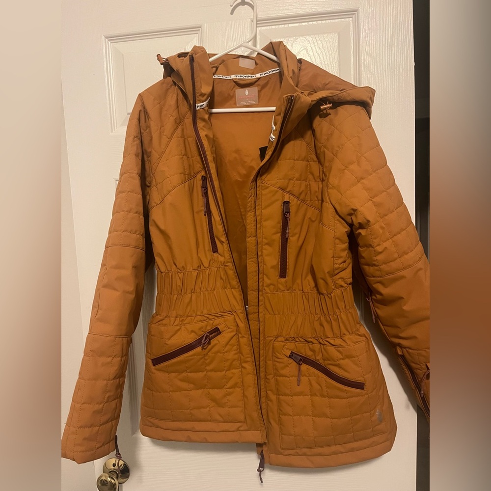 New NWOT FP Movement by Free People All Prepped Puffer Ski Jacket iBrown Size L